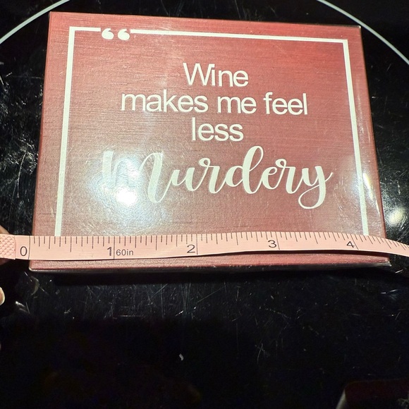 ๐ Little wood block with wine quote. Wine-colored fun. Plastic wrapped. - Picture 4 of 5